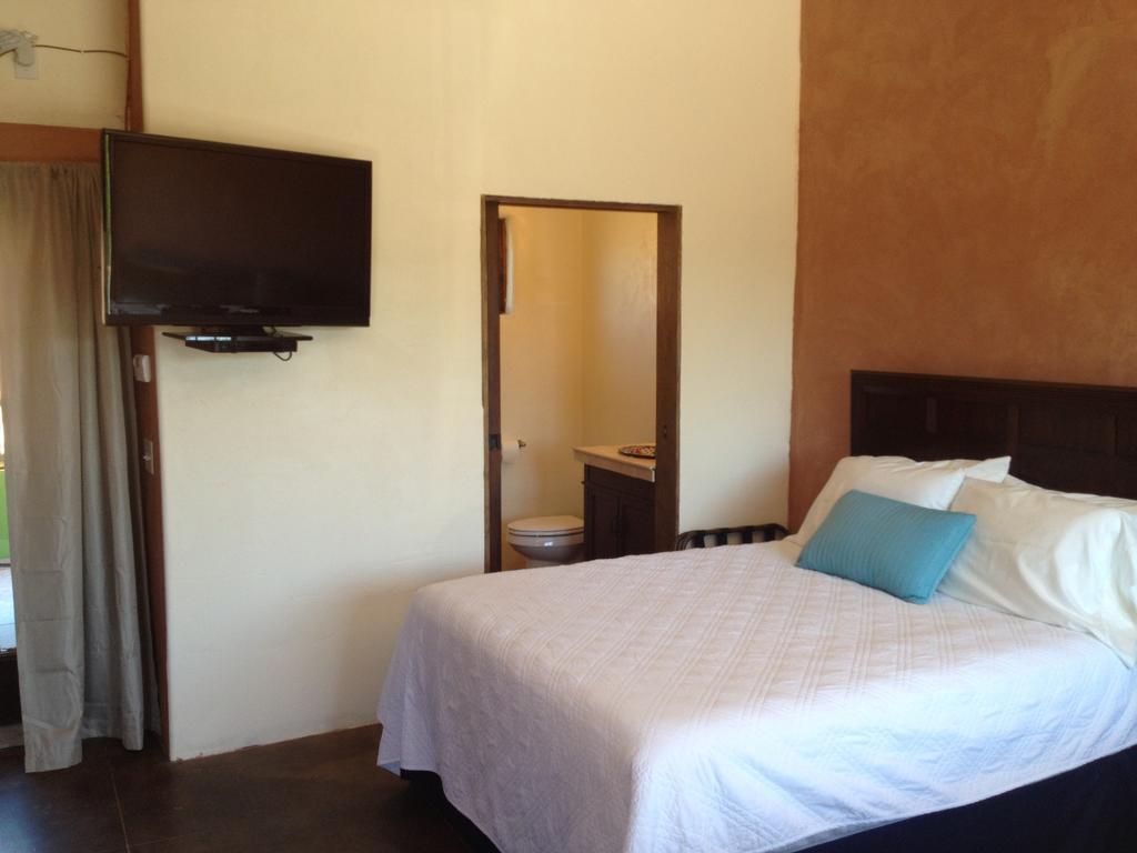 La Posada Pintada Bluff Room photo